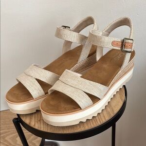 Toms Louisa Cream Platform Sandal Wedge Sandals